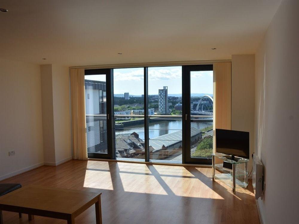 Glasgow Riverside Apartments エクステリア 写真